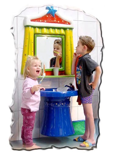 2003006 - Curtain Mirror